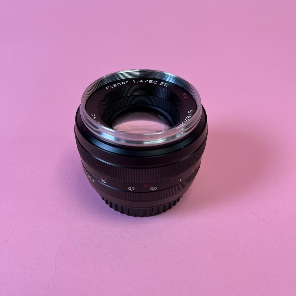 Carl Zeiss Planar T 50mm f/1.4 ZE Classic