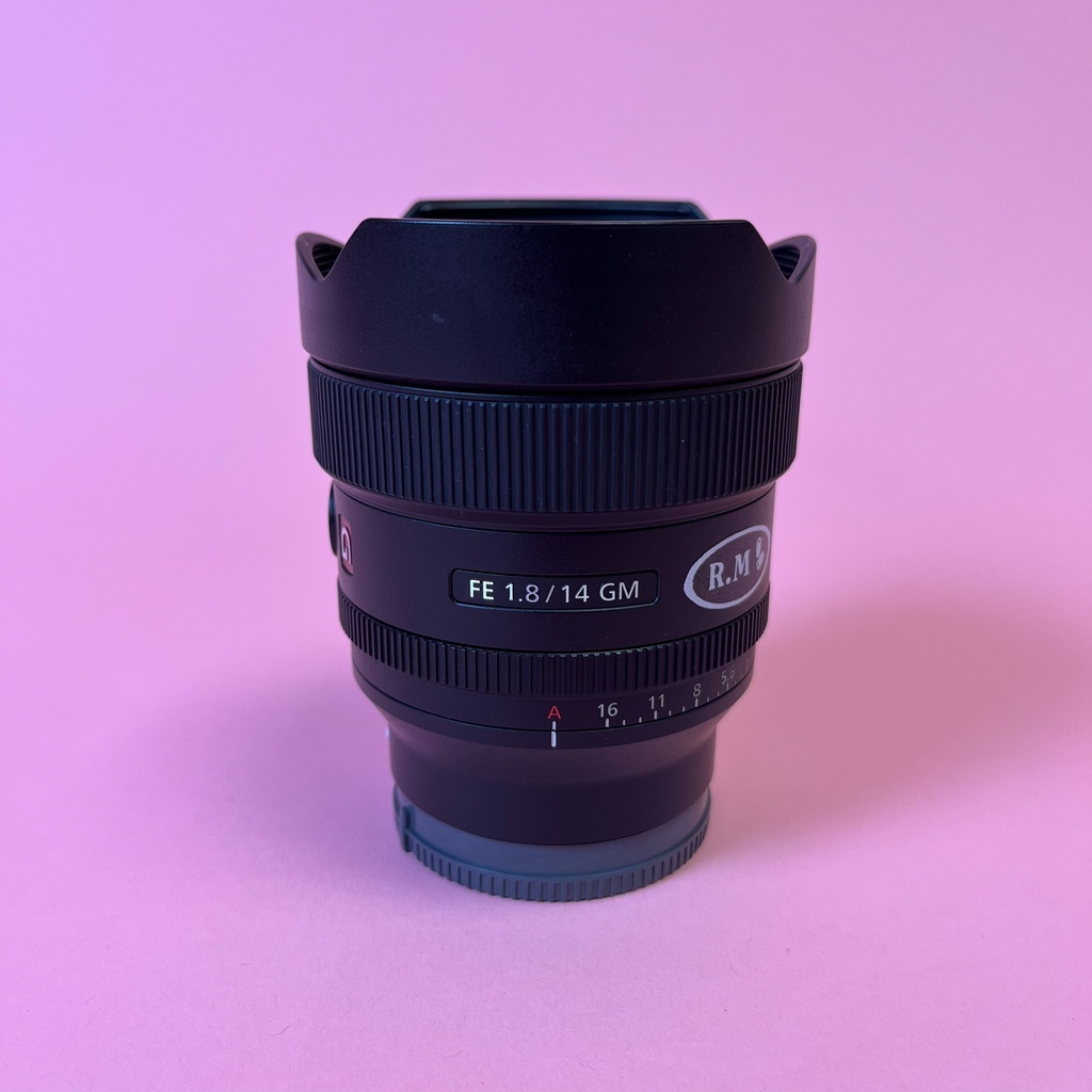 Sony FE 14mm f/1.8 GM lens