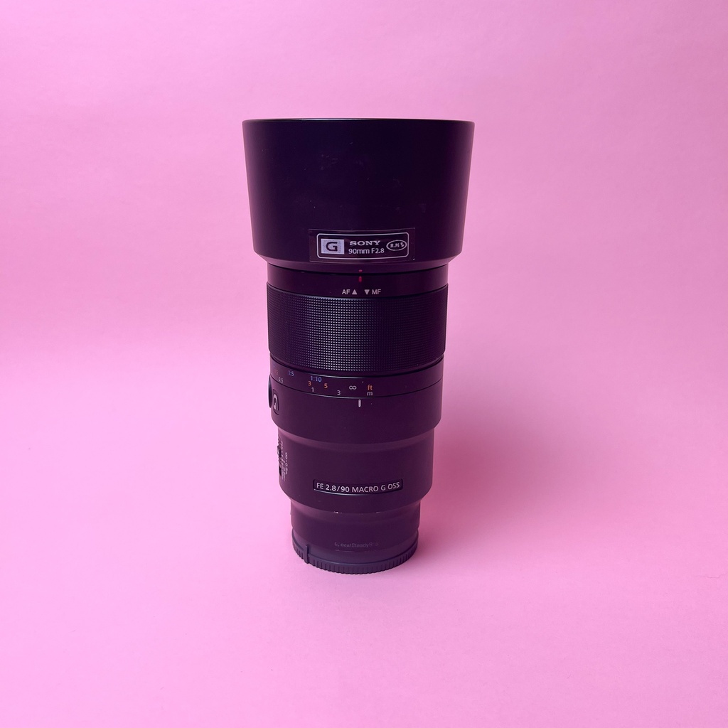 Sony FE 90mm f/2.8 Macro G OSS Lens