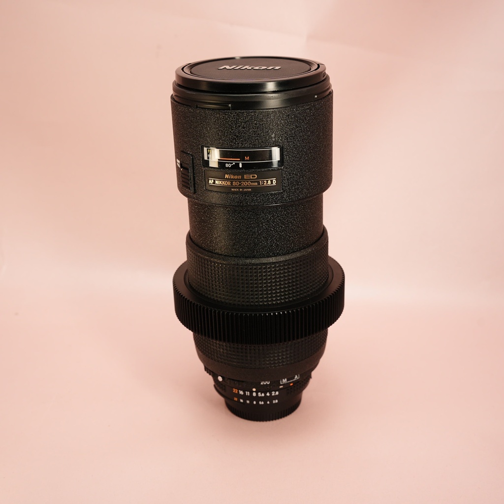 Nikon 80-200mm f/2.8 ED AF Nikkor Macro Zoom Lens