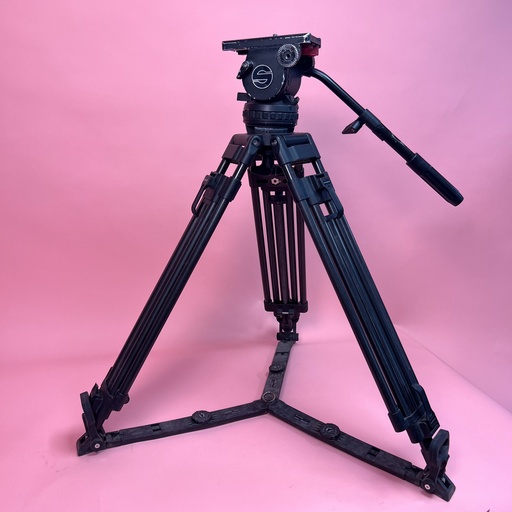 Sachtler 18 Tripod