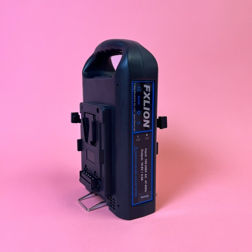 V-Lock Charger